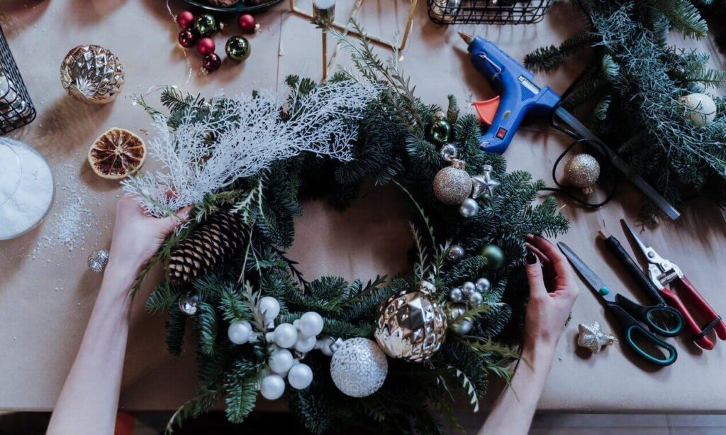 winter solstice-diy-decor-projects-24