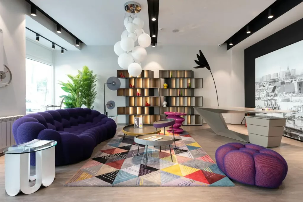 living-scene-with-pop-art-inspired-furniture
